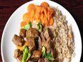 B4. Teriyaki Steak w. Broccoli Entrees